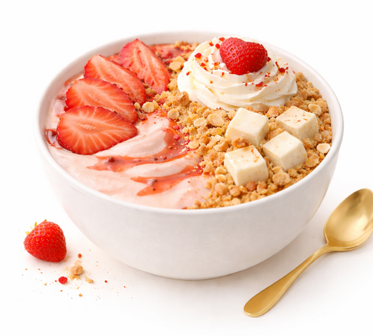 Strawberry Cheesecake Smoothie Bowl